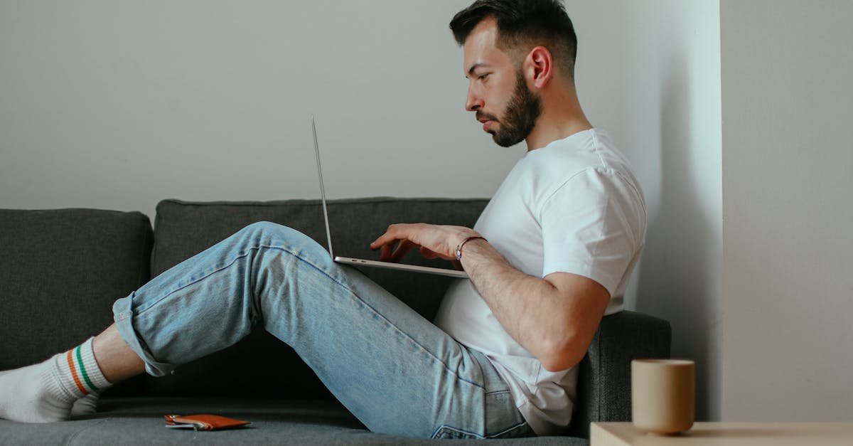 Abonament, który pracuje za Ciebie: jak wybrać pakiet wsparcia dla freelancera, który naprawdę się opłaca
