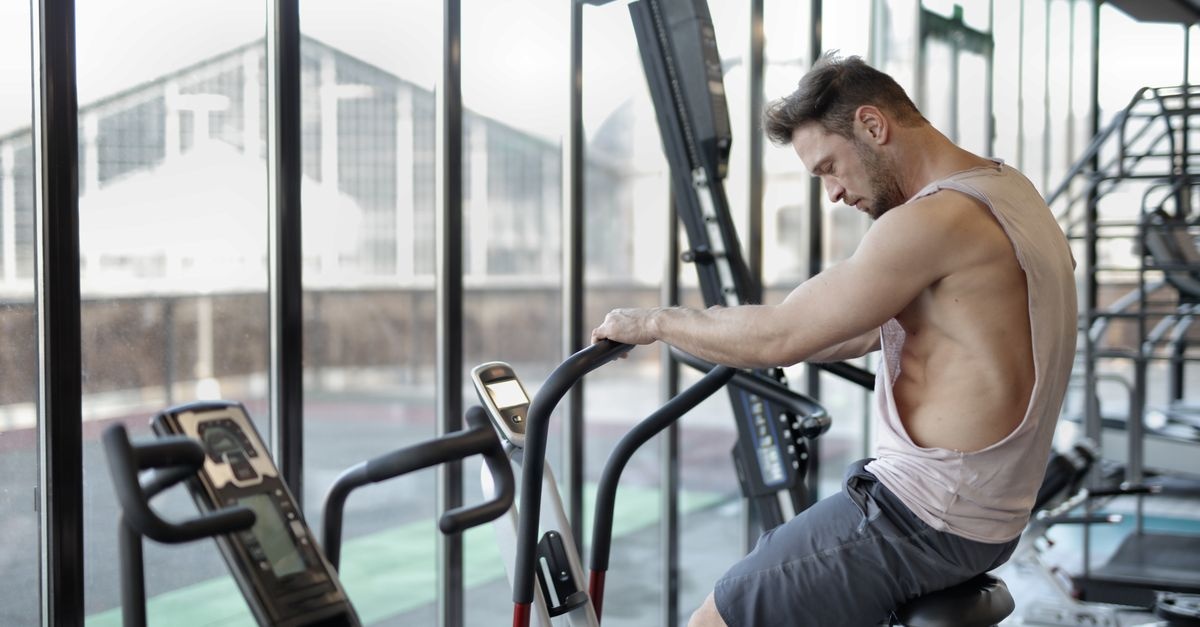 Z energią o świcie: jak aminokwasy wzmacniają efekty porannego cardio